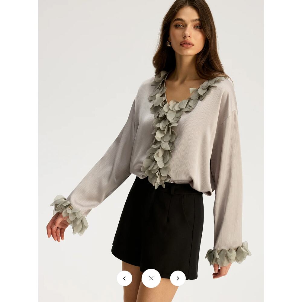 NWT Commense Floral Petal Trim V-Neck Shirt Sz L - Picture 4 of 7